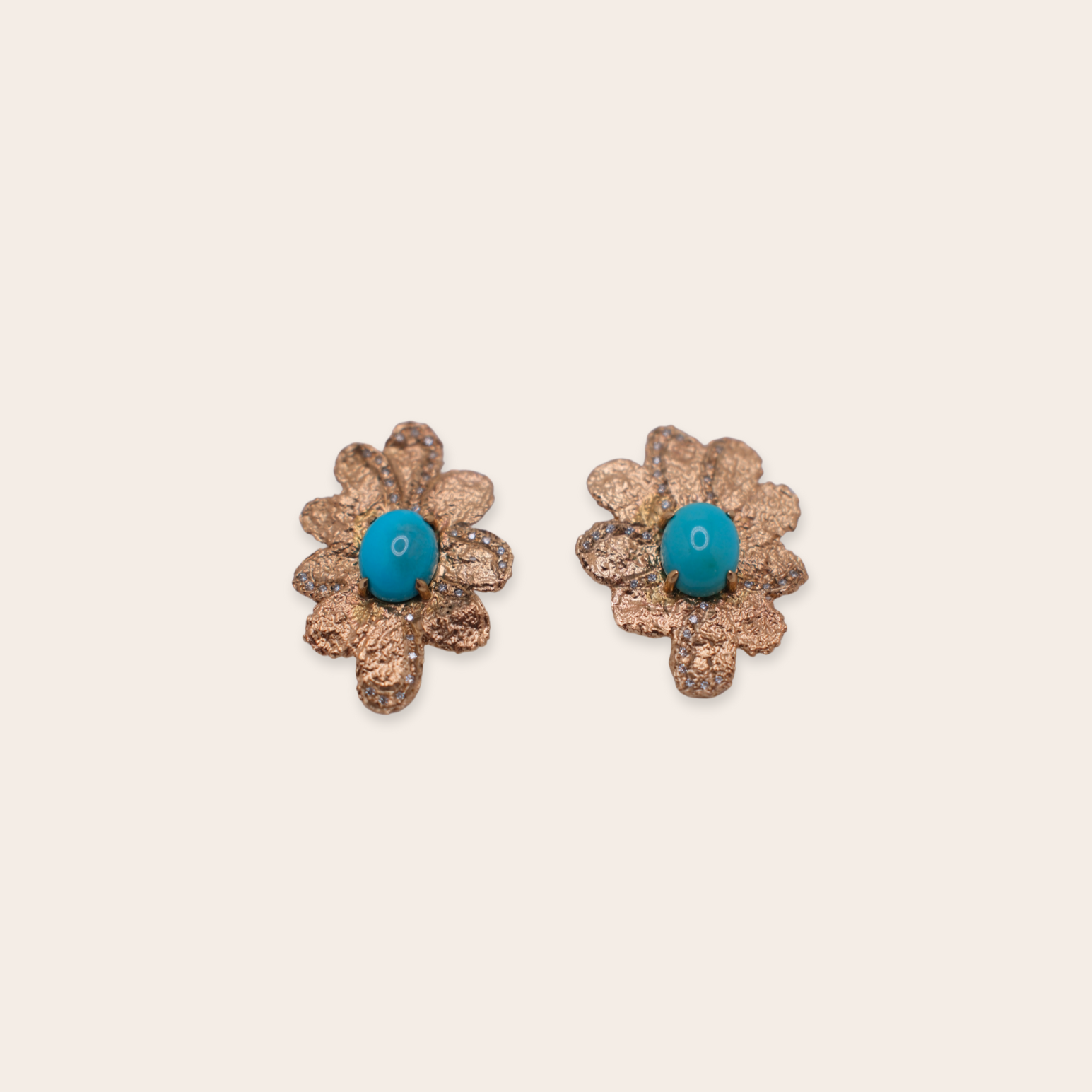 14K YG Turquoise Flower w Diamonds