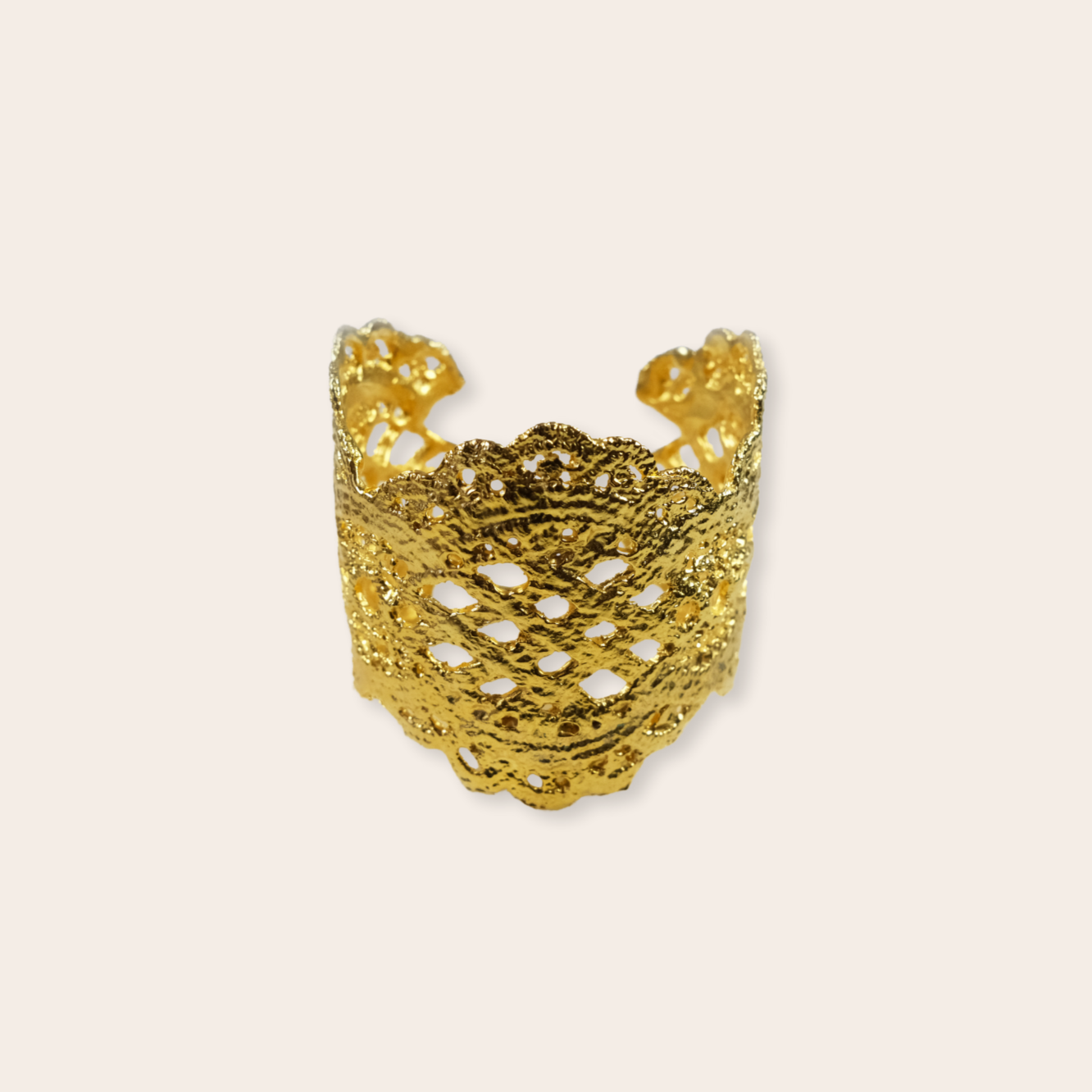 gp lattice cuff