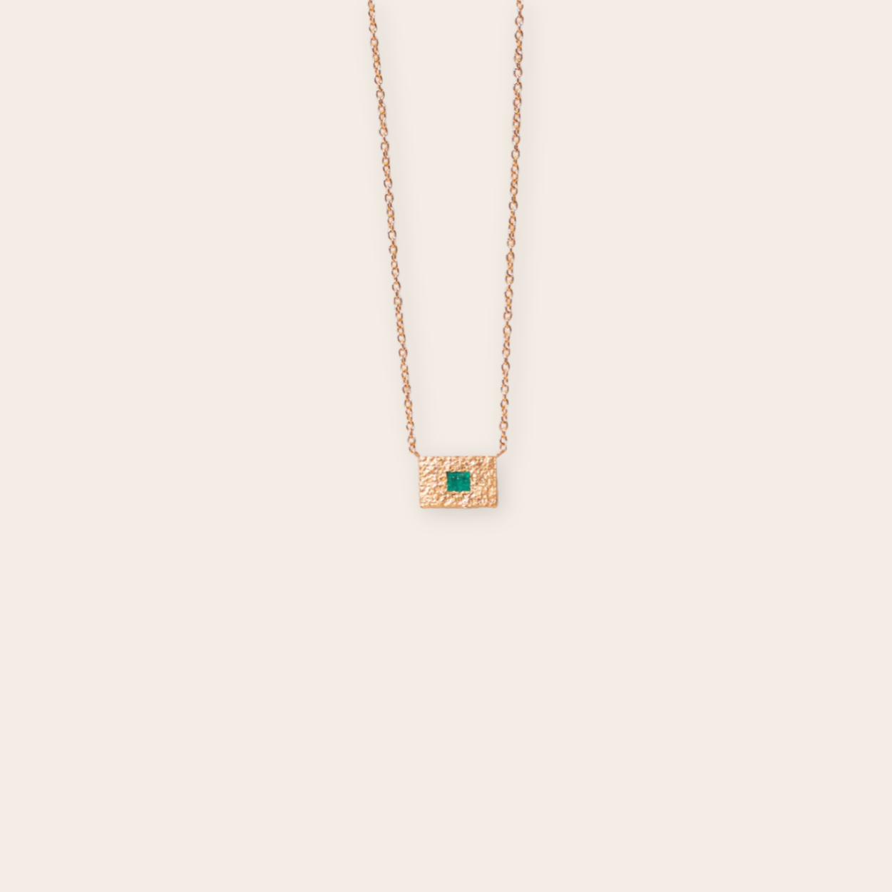 14K YELLOW GOLD EMERALD NECKLACE