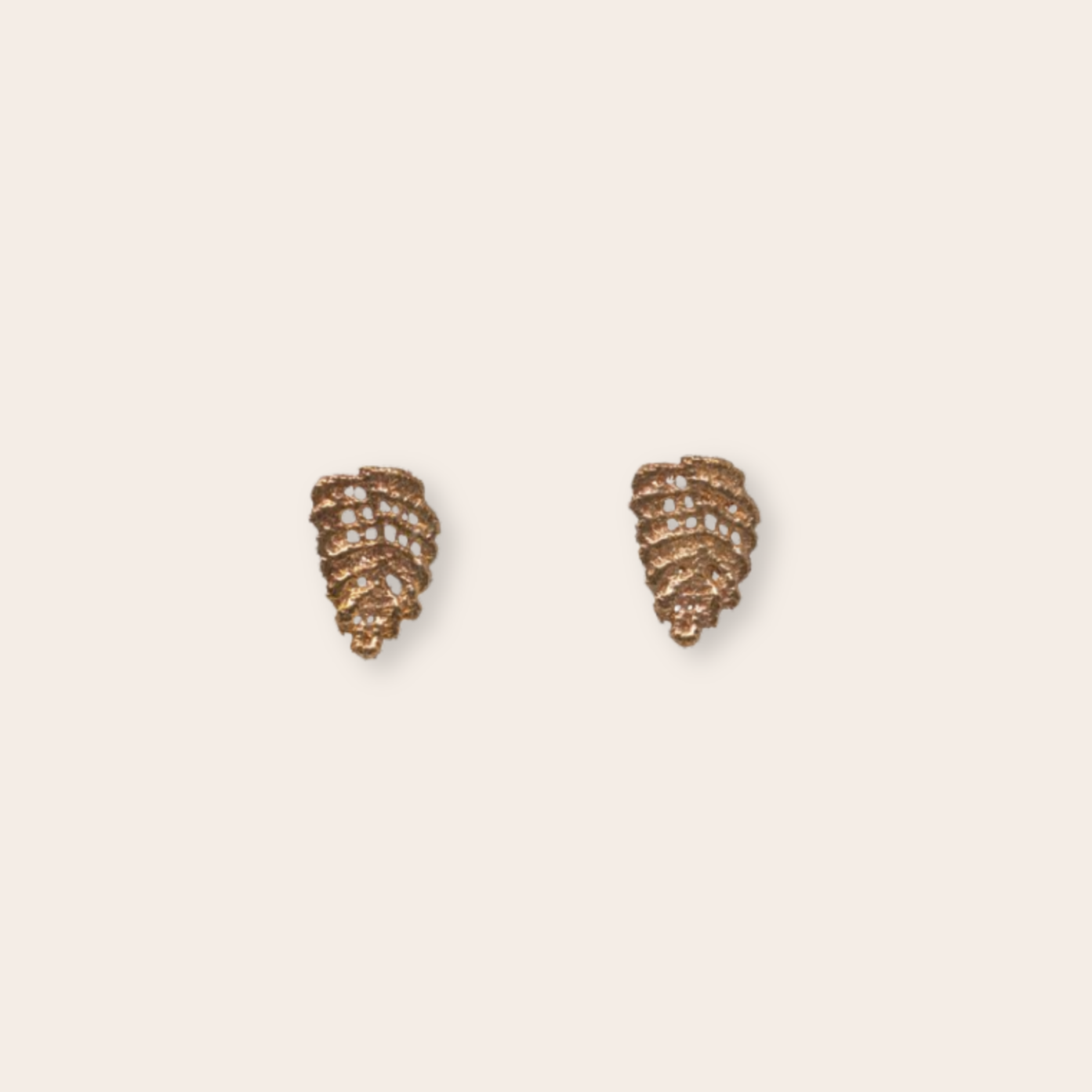 bronze leaf stud