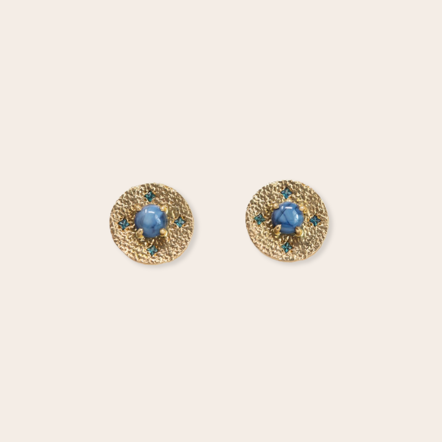 14k Yellow Gold Prong Set Star Sapphires with Princess Cut Sapphires