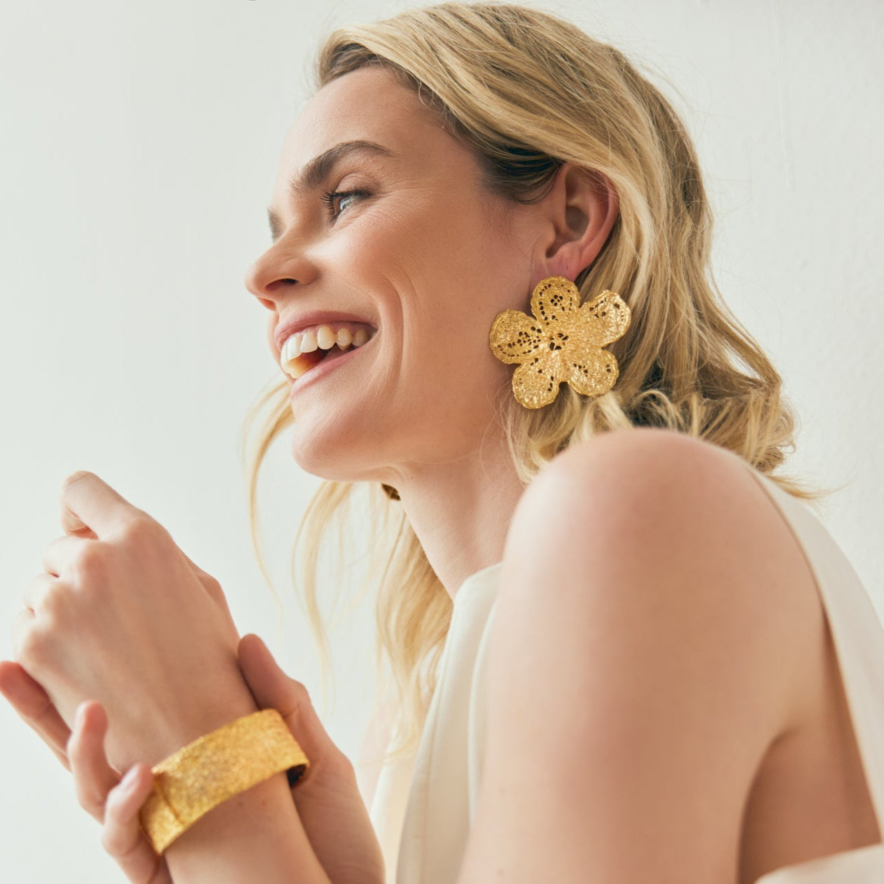 gp xl daisy studs