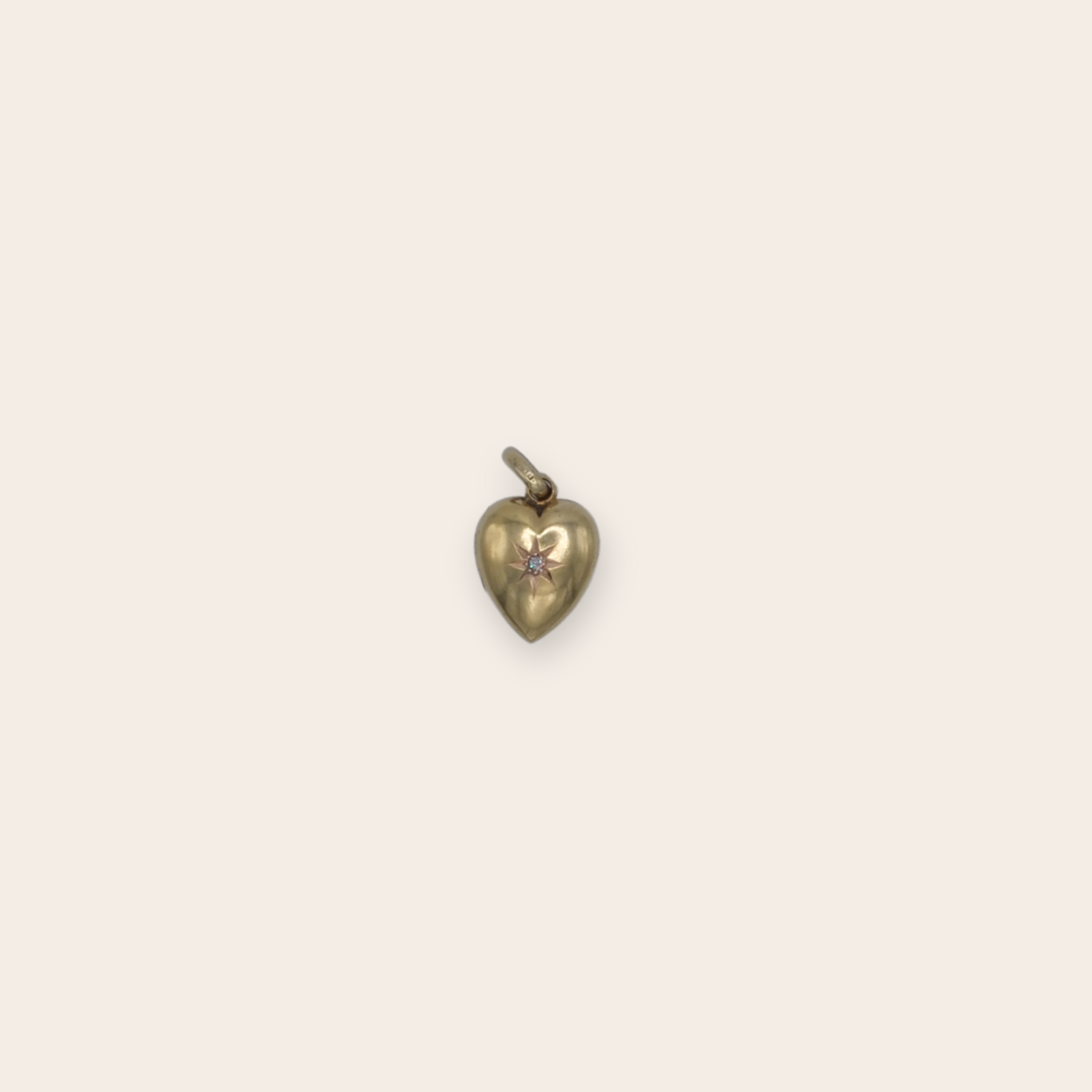 15 Ct Small Starset Diamond Heart Locket