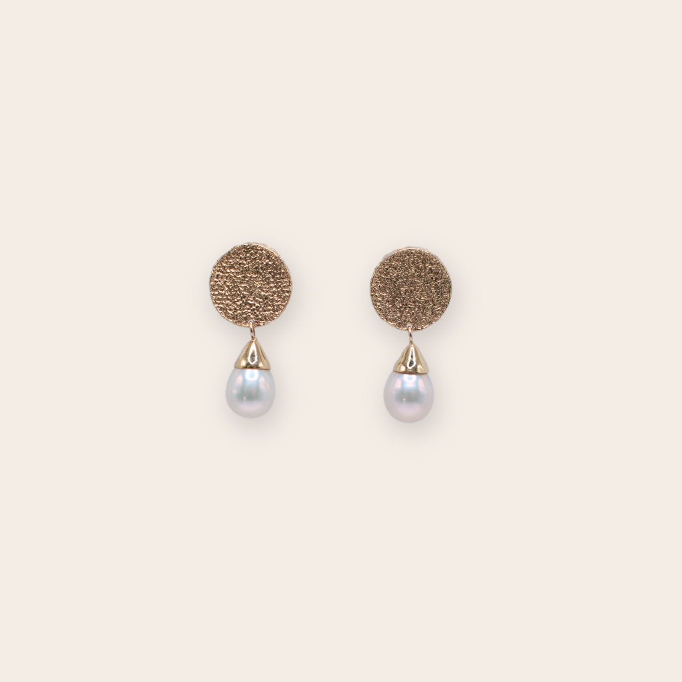 14k yg round disc w pearl 