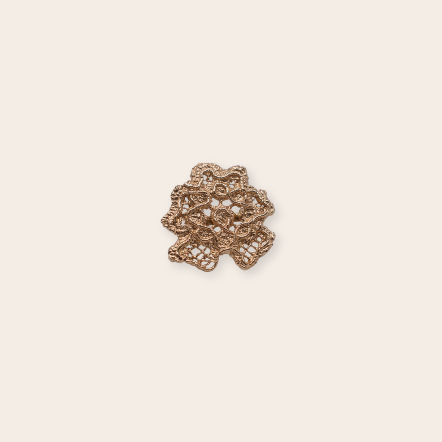14k yg lela rose lace cocktail ring