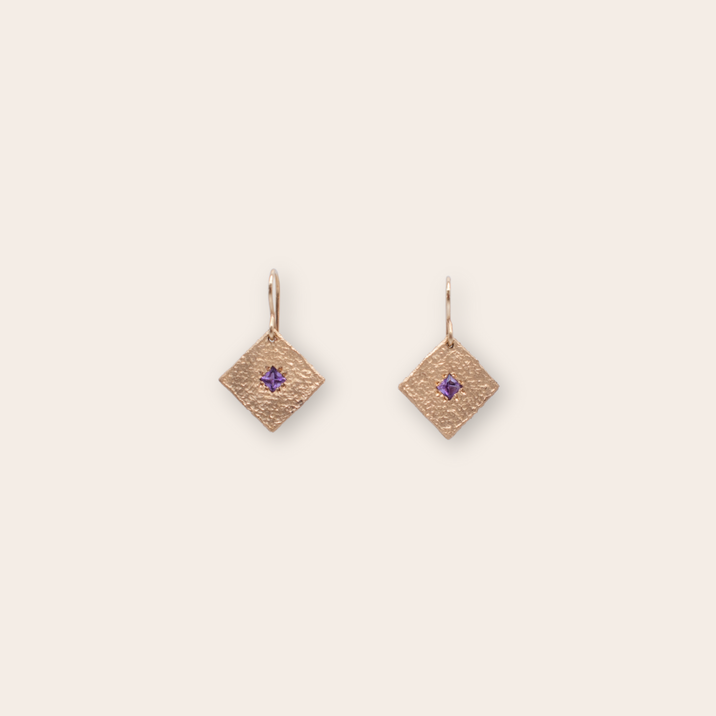 yg amethyst drop