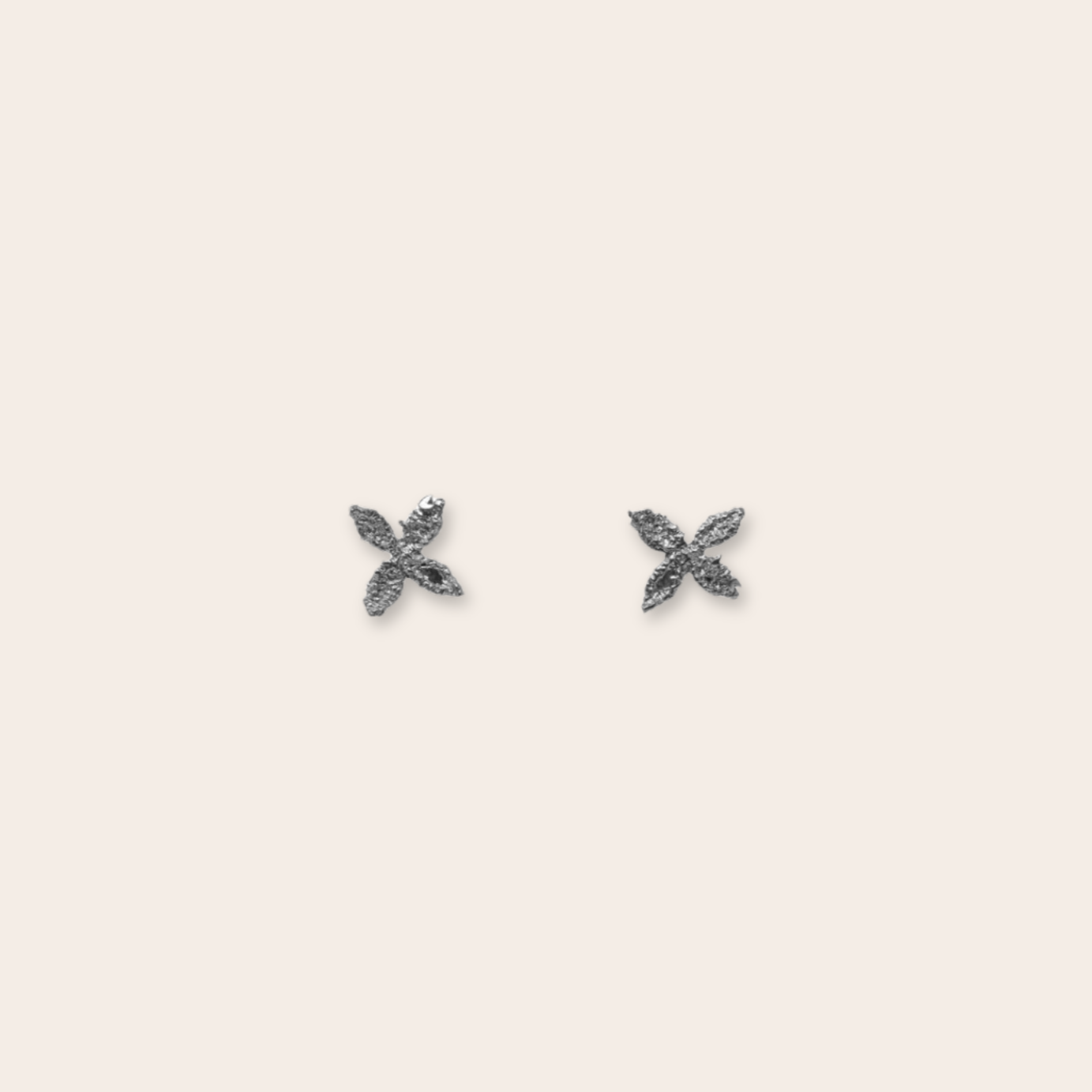 14k white gold x stud