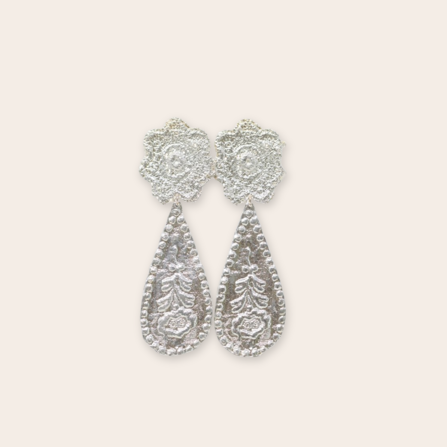 silver flower drop earring - 600